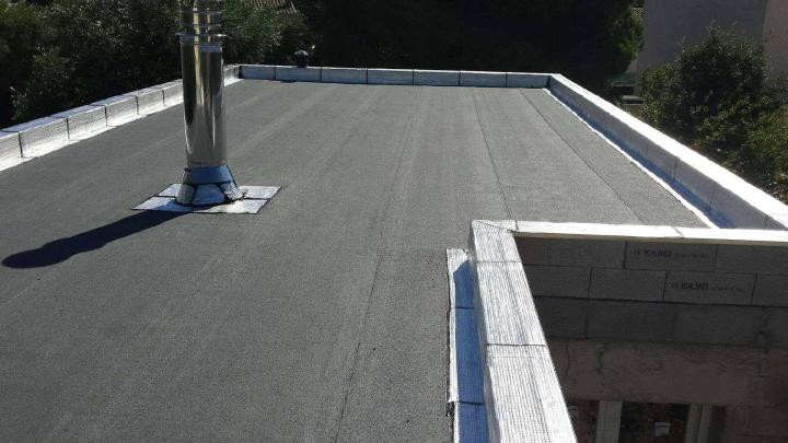 Nous sommes en mesure d’étanchéifier tous types de toits à Alès